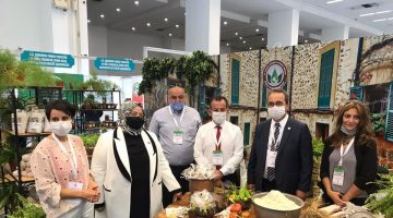Başkan Özcan, Bakan Selçuk ve Milletvekili Tezcan’a Bolu’nun yöresel ürünlerini anlattı
