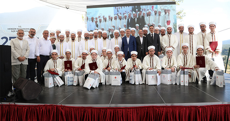 Mengen’de İlk Hafızlık İcazet Merasimi Coşkuyla Düzenlendi