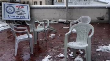 Bolu’da Fiziksel Engelliler ve Gönüllüler Derneği Masa ve Sandalyelerini Çaldılar